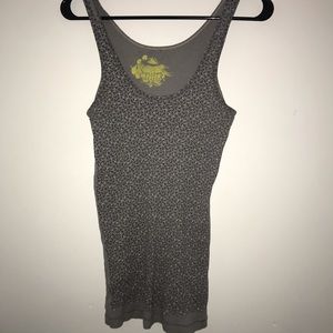 Tank top • 6/$45 or add on free